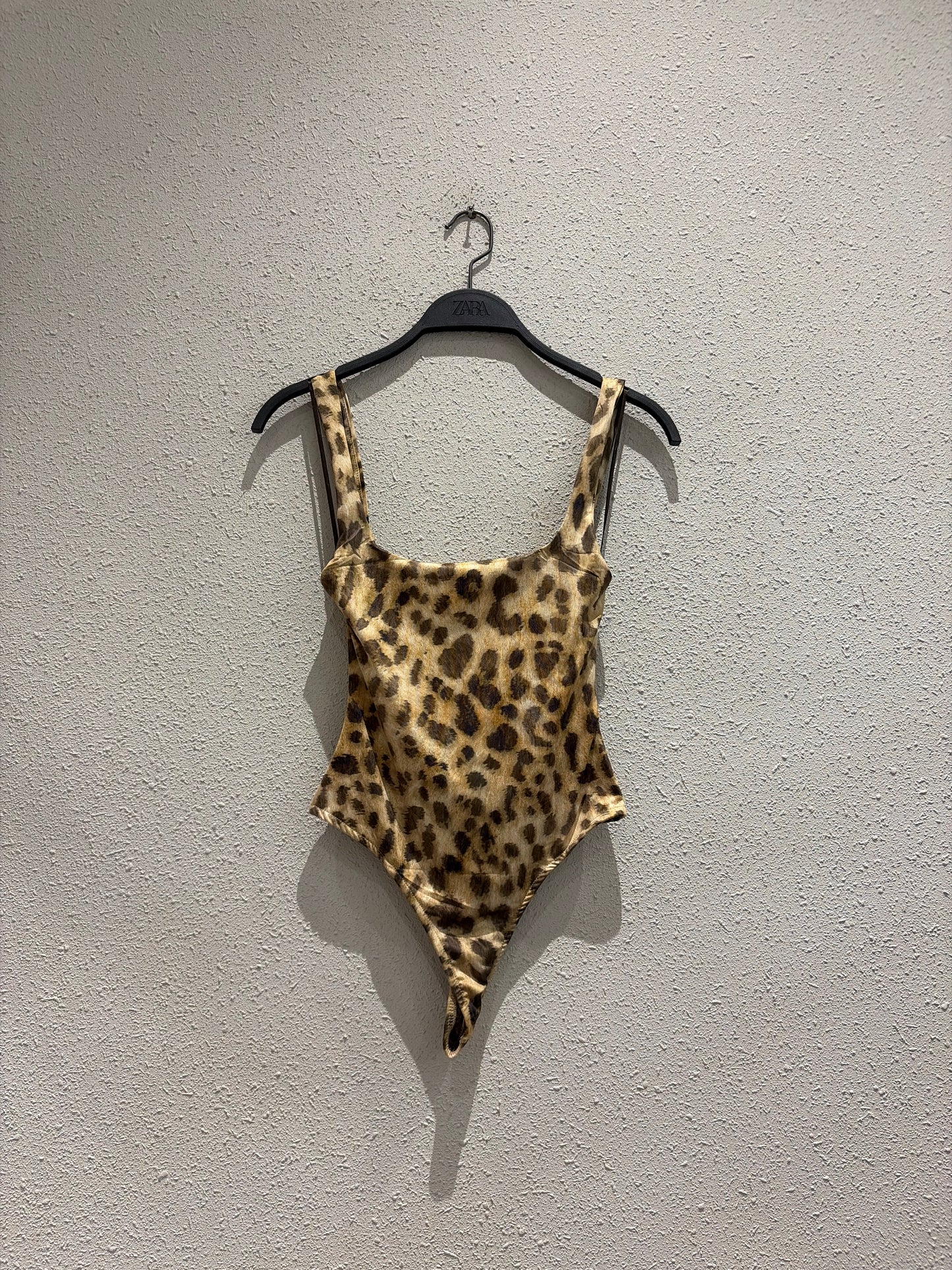Z top 0012