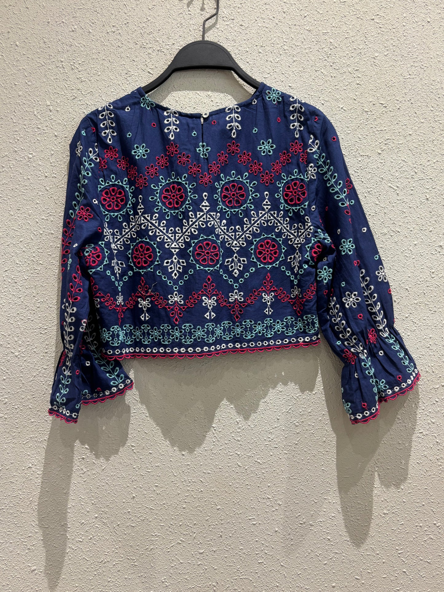 RK Top 0012