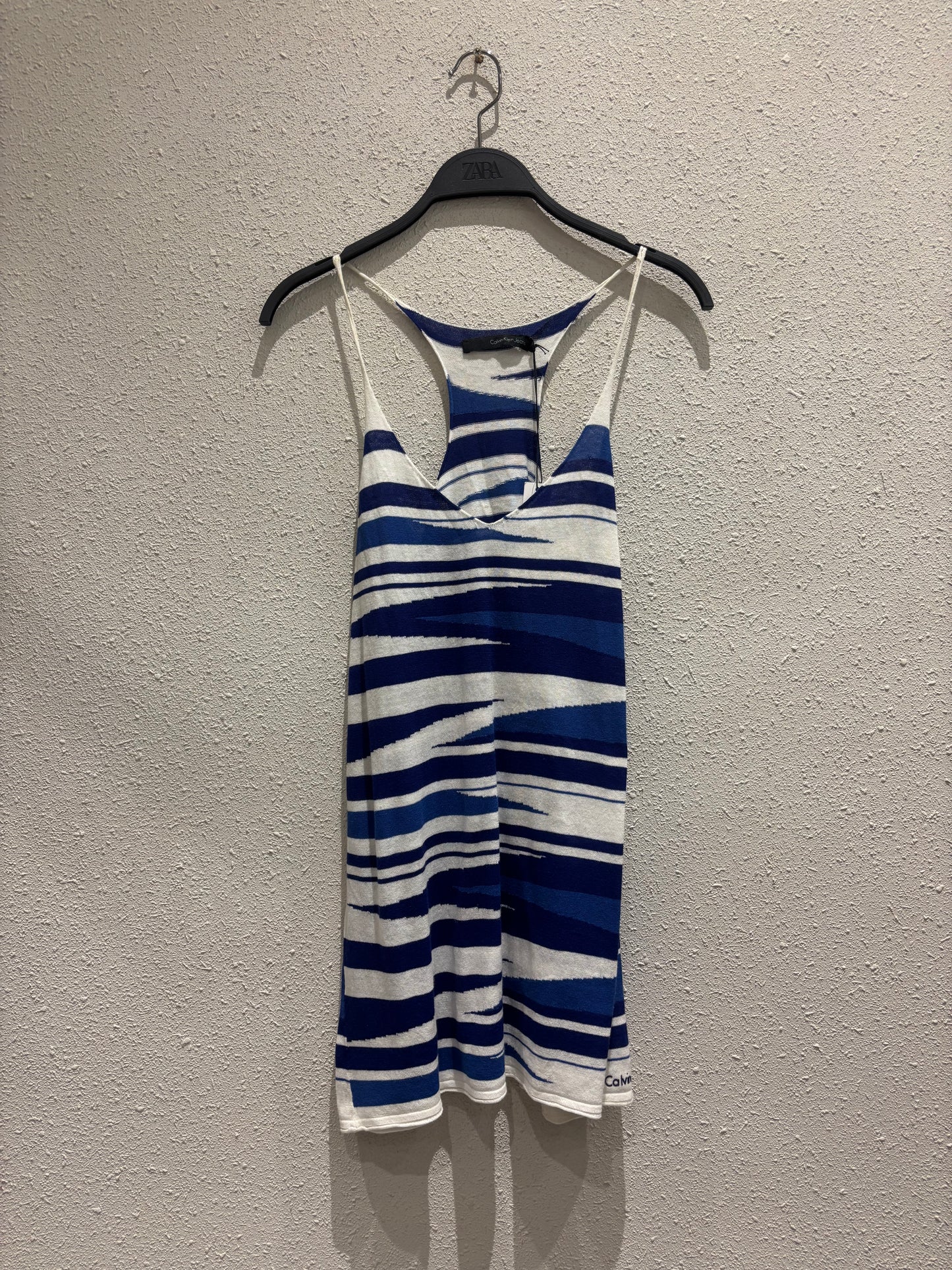 CK Top 0004