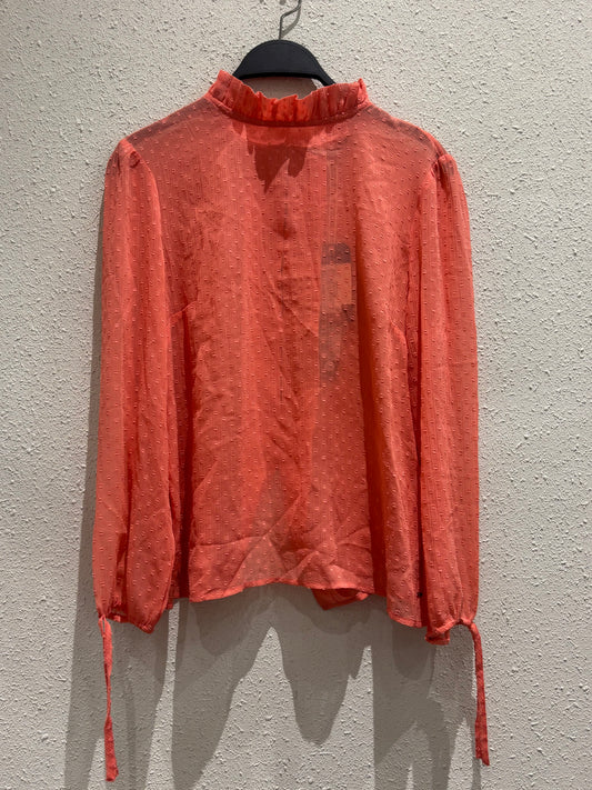 TH Top 0013