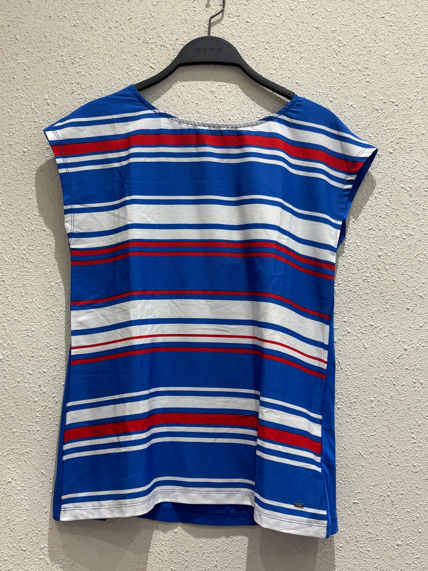 TH Top 0030