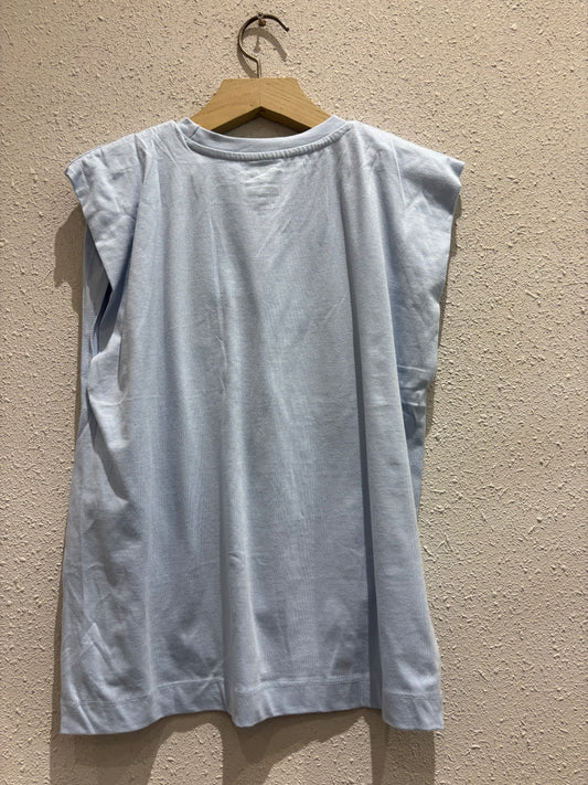 P Top 0001